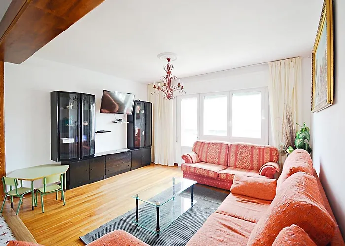 Espacioso En Διαμέρισμα *